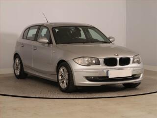 BMW 120i, Automat, Park.�senzory