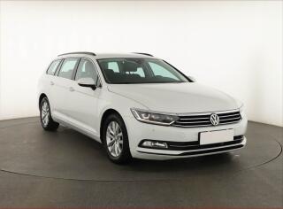 Volkswagen Passat 2.0 TDI, Automat, Navi
