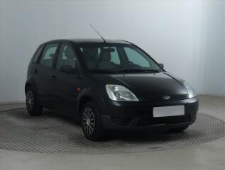 Ford Fiesta Ambiente 1.3 i, nov� STK