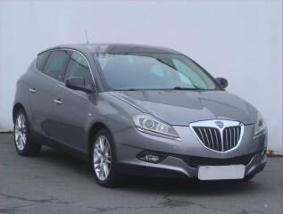 Lancia Delta 1.6 JTD, Automat, po STK