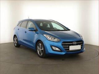 Hyundai i30 1.6 GDI, �R,1.maj, Serv.kniha