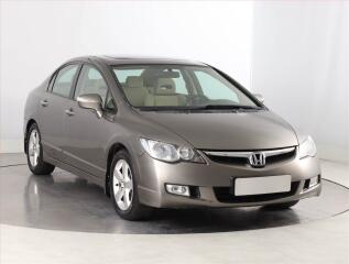 Honda Civic 1.8 i, Tan, jezd vborn