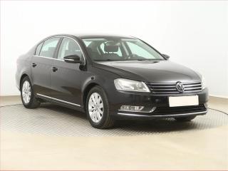 Volkswagen Passat 2.0 TSI, Serv.kniha, Xenony