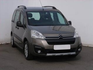 Citro�n Berlingo 1.6 BlueHDi, 5M�st, �R, 1Maj