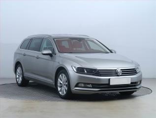 Volkswagen Passat Highline 2.0 TDI, Serv.kniha