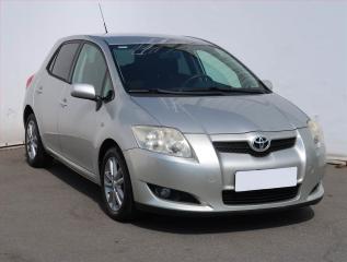 Toyota Auris 2.0 D-4D, udrovan
