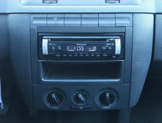 Peugeot 5008 (2019) PureTech 130, ČR, Tažné, 7míst - náhled 9