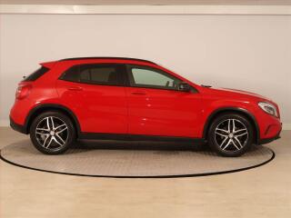 Volkswagen Arteon (2019) R-line 2.0 BiTDI 4Motion, ČR - náhled 6