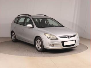 Hyundai i30 1.6 CRDi, Serv.kniha, po STK