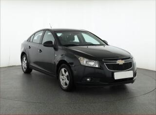 Chevrolet Cruze 1.8 i 16V, nov STK, zamluveno