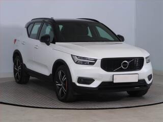 Volvo XC40 R-Design T5 Recharge
