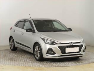 Hyundai i20 1.2, �R,1.maj, Serv.kniha