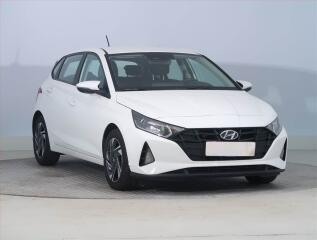 Hyundai i20 1.2, Serv.kniha, Park.�senzory