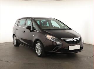 Opel Zafira 2.0 CDTI, 7�m�st, Navi