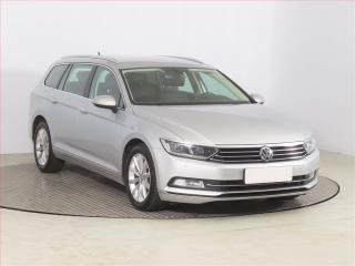 Volkswagen Passat Highline 2.0 TDI, Serv.kniha