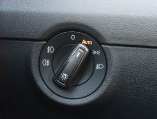 Škoda Octavia (2014) RS 2.0 TDI, Automat - náhled 17