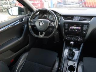 Škoda Octavia (2014) RS 2.0 TDI, Automat - náhled 7