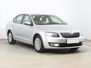 koda Octavia 1.6 TDI, Tempomat