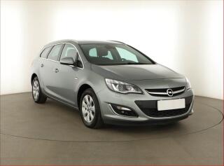 Opel Astra 1.4 T, Serv.kniha, Navi