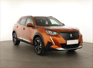 Peugeot 2008 Allure 1.2 PureTech, R,1.maj