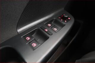 Peugeot 5008 (2017) PureTech 130, 7 míst, Kůže - náhled 18