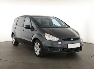 Ford S-MAX 2.0 TDCi, nov� STK, rezervace