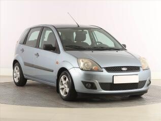 Ford Fiesta 1.3 i, nov� STK, Klima