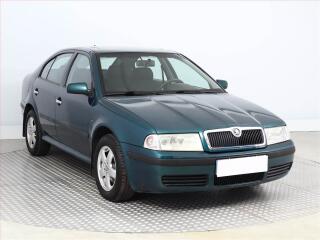 �koda Octavia 1.8 20V, nov� STK, Ta�n�