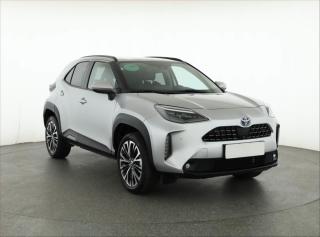 Toyota Yaris Cross 1.5 VVT-iE E-Four, R, HYBRID