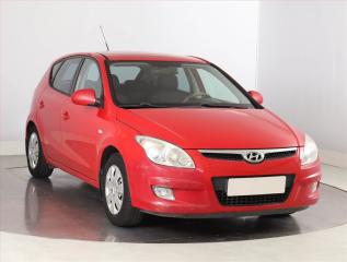 Hyundai i30 1.6, po STK, Tan