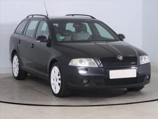 �koda Octavia RS 2.0 TFSI, nov� STK