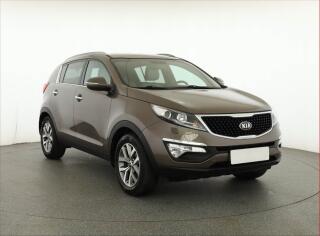 Kia Sportage 1.6 GDI, Serv.kniha, K��e