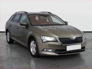 �koda Superb 1.6 TDI, Automat, K��e, Navi