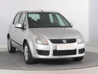 Suzuki SX4 1.5 i, �R,1.maj, nov� STK