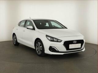 Hyundai i30 1.6 CRDi, Tempomat