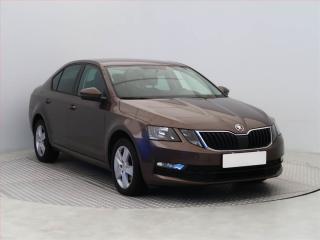 koda Octavia 1.0 TSI, R,2.maj, Serv.kniha