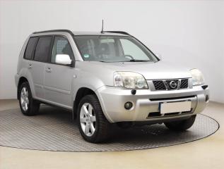 Nissan X-Trail 2.5, 4X4, Navi, Xenony