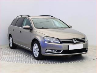 Volkswagen Passat Comfortline 2.0 TDI, Automat