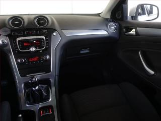 Ford Mondeo (2010) 2.0 TDCi, Serv.kniha, Xenony - náhled 8
