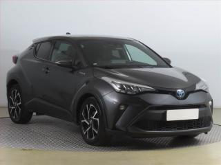 Toyota C-HR 1.8 Hybrid, R, DPH, AUTOMAT