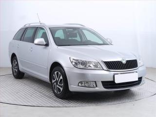 koda Octavia 1.2 TSI, Serv.kniha, Navi