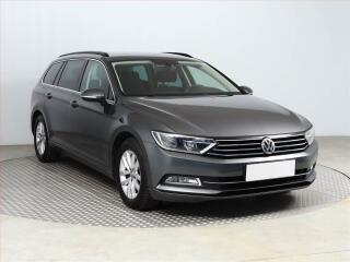 Volkswagen Passat Comfortline 2.0 TDI, Automat