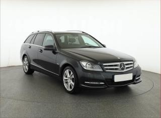 Mercedes-Benz C 220 CDI, Automat, Navi