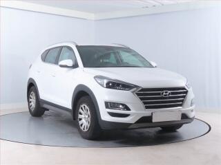 Hyundai Tucson Adventure 1.6 CRDi, �R,1.maj