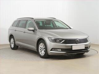 Volkswagen Passat 2.0 TDI, Automat, Navi