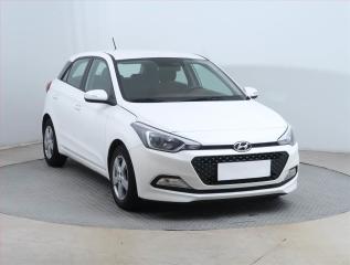 Hyundai i20 1.2, Serv.kniha, Park.senzory