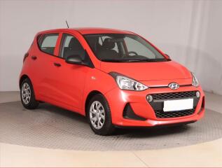 Hyundai i10 1.0, �R,1.maj, Serv.kniha