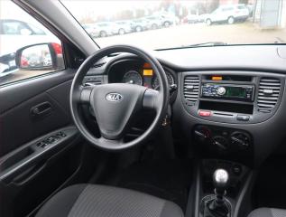 Kia Rio (2008) 1.4 16V, po STK, jezdí výborně - náhled 7