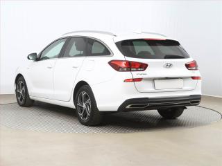 Hyundai i30 (2021) 1.5 T-GDI MHEV, Automat - náhled 4