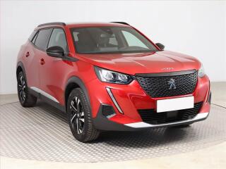 Peugeot 2008 1.2 PureTech, Automat